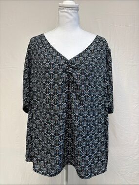 LOFT Navy and Light Blue Floral V-Neck Tie-Front Tunic